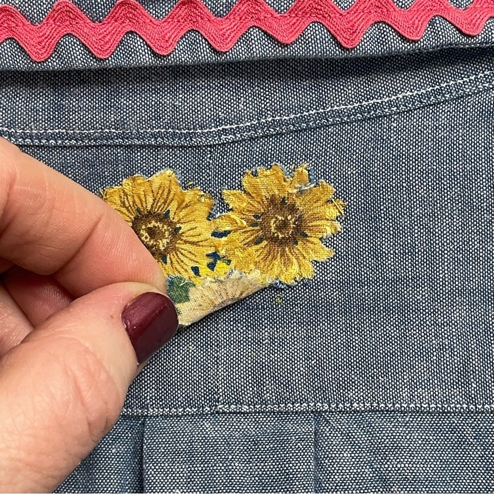 Vintage Upcycled Hand crafted Chambray size 16 1/2 sunflowers cow cottagecore - Picture 7 of 15